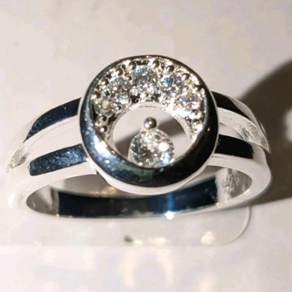 Luxury High Quality Unisex 925 Sterling Silver Crystal Crescent Moon Ring sz 8